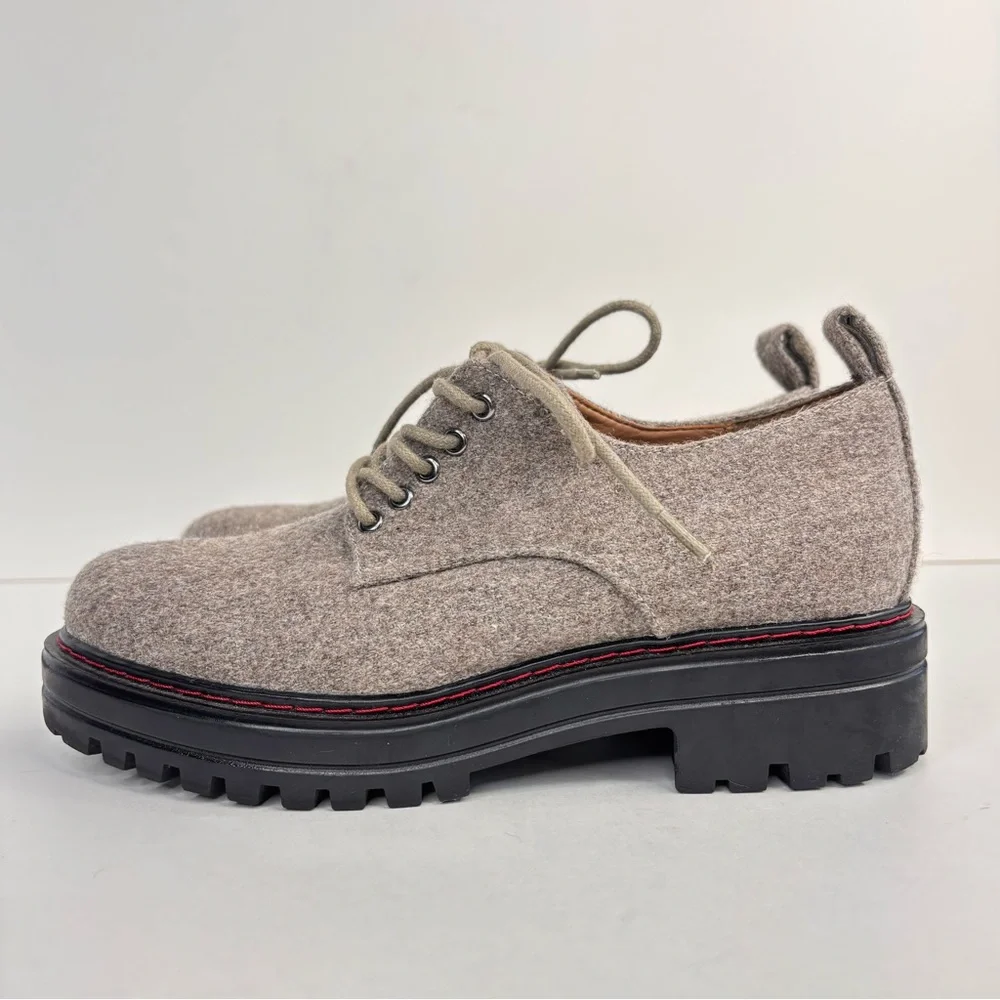 AEROSOLES Francesina Gray Wool Red Stitch Chunky Lug Sole Platform Lace Oxfords‎
